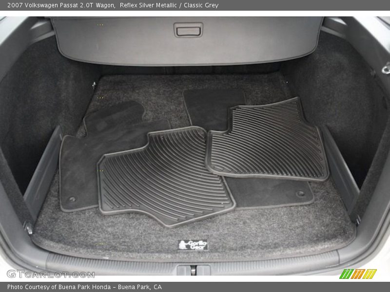 Reflex Silver Metallic / Classic Grey 2007 Volkswagen Passat 2.0T Wagon
