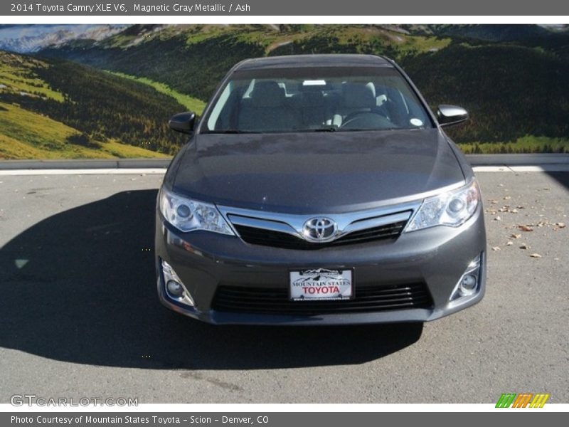 Magnetic Gray Metallic / Ash 2014 Toyota Camry XLE V6