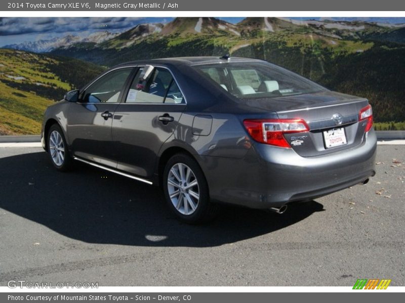 Magnetic Gray Metallic / Ash 2014 Toyota Camry XLE V6