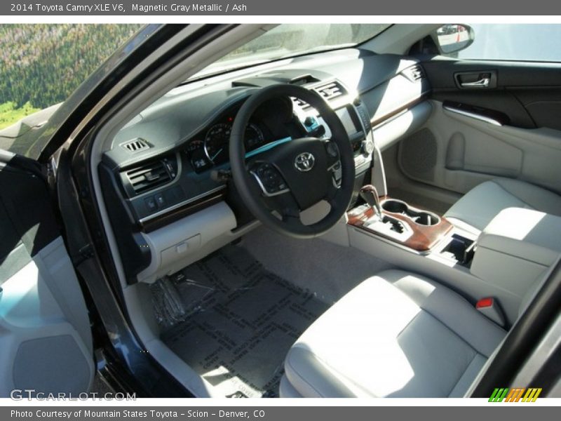 Magnetic Gray Metallic / Ash 2014 Toyota Camry XLE V6