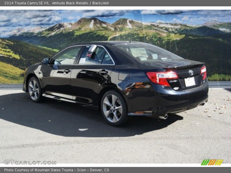 Attitude Black Metallic / Black/Ash 2014 Toyota Camry SE V6