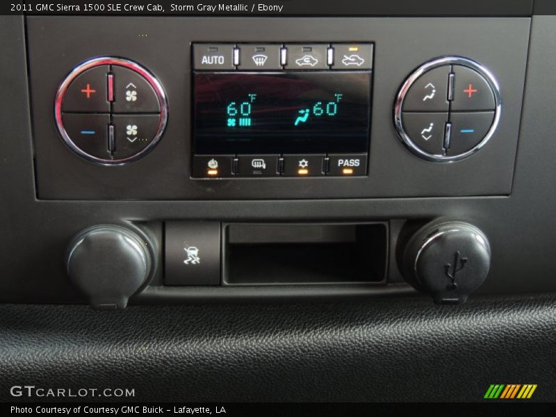 Storm Gray Metallic / Ebony 2011 GMC Sierra 1500 SLE Crew Cab
