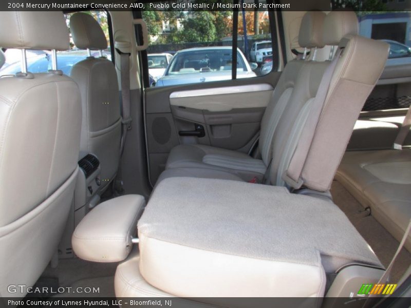Pueblo Gold Metallic / Medium Dark Parchment 2004 Mercury Mountaineer Convenience AWD