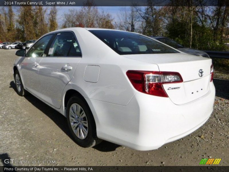 Super White / Ash 2014 Toyota Camry LE