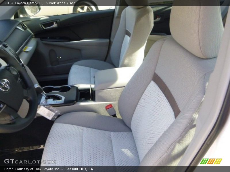 Super White / Ash 2014 Toyota Camry LE