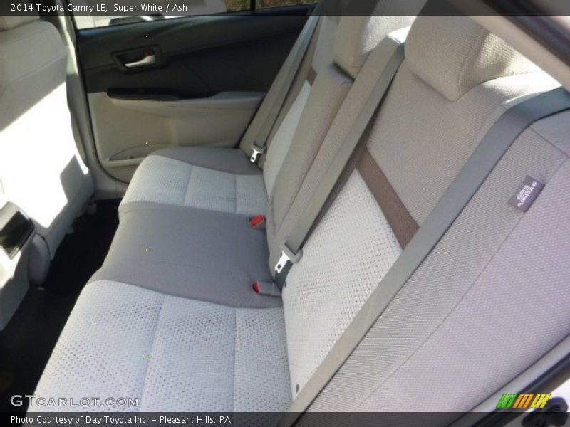 Super White / Ash 2014 Toyota Camry LE