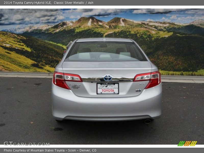 Classic Silver Metallic / Ash 2014 Toyota Camry Hybrid XLE
