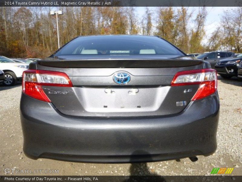 Magnetic Gray Metallic / Ash 2014 Toyota Camry Hybrid LE