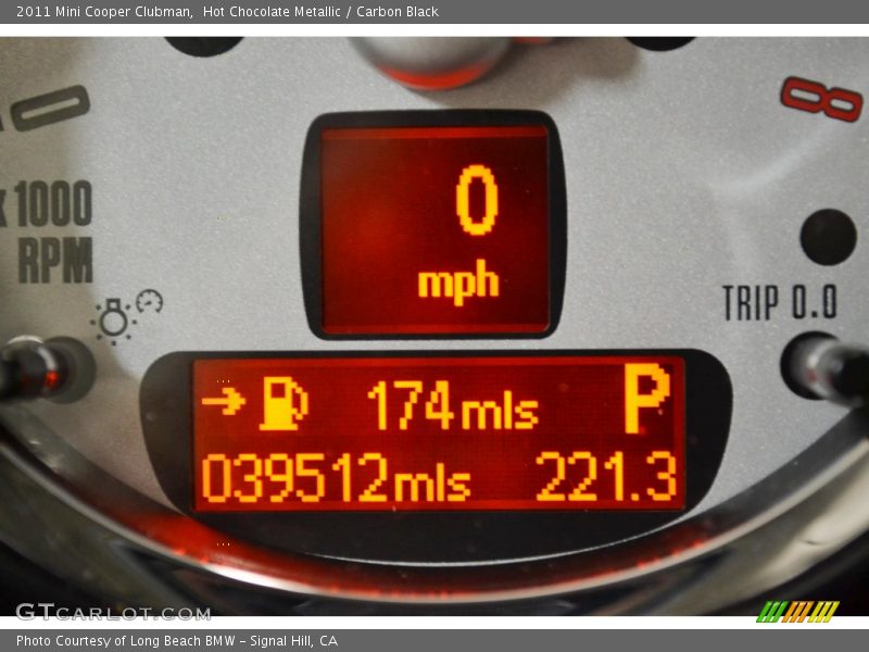 Hot Chocolate Metallic / Carbon Black 2011 Mini Cooper Clubman