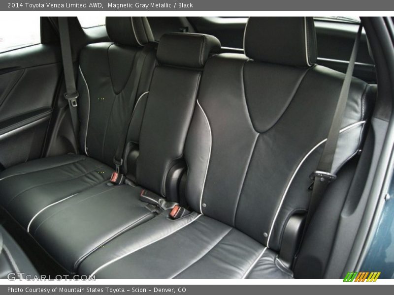 Magnetic Gray Metallic / Black 2014 Toyota Venza Limited AWD
