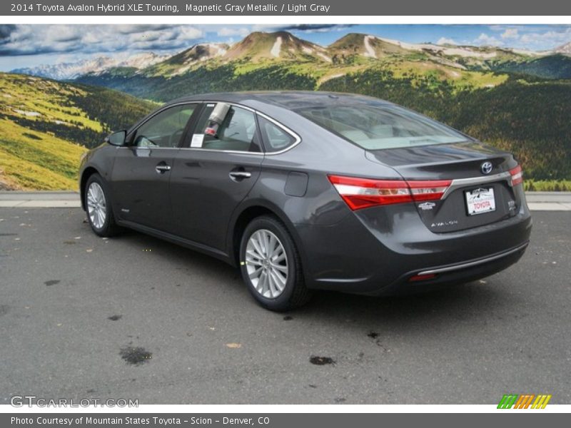 Magnetic Gray Metallic / Light Gray 2014 Toyota Avalon Hybrid XLE Touring