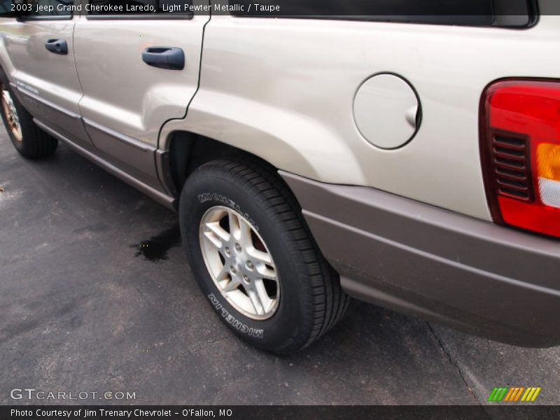 Light Pewter Metallic / Taupe 2003 Jeep Grand Cherokee Laredo