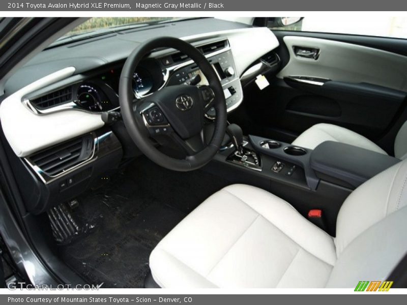 Black Interior - 2014 Avalon Hybrid XLE Premium 