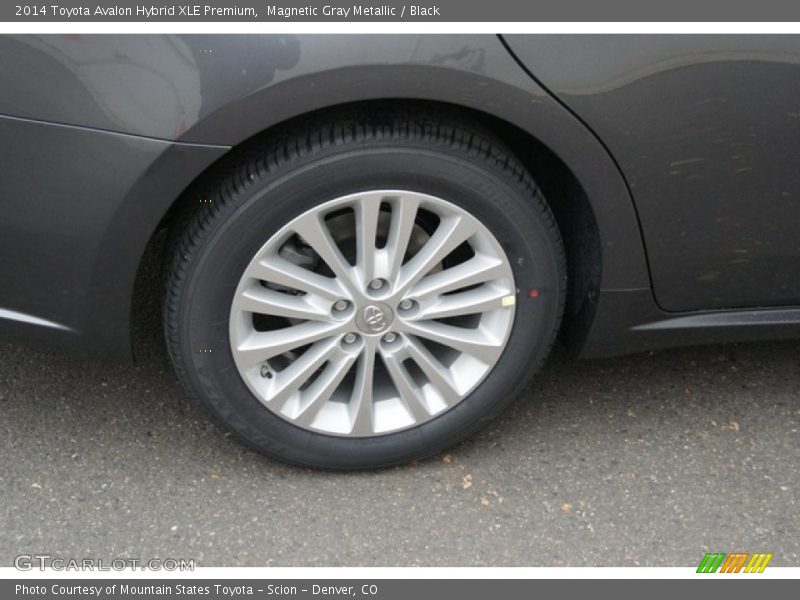  2014 Avalon Hybrid XLE Premium Wheel