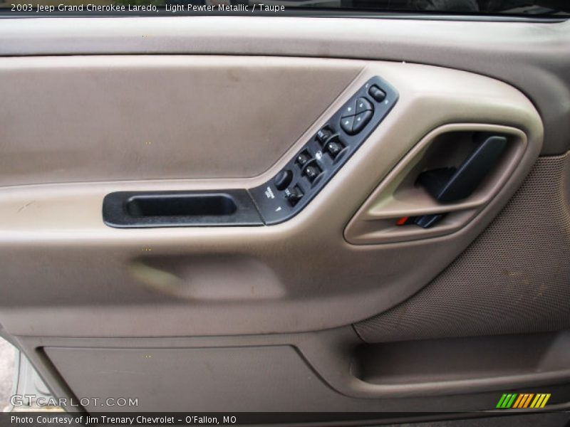 Light Pewter Metallic / Taupe 2003 Jeep Grand Cherokee Laredo