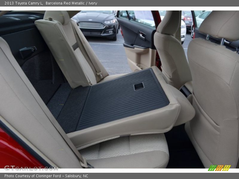 Barcelona Red Metallic / Ivory 2013 Toyota Camry L