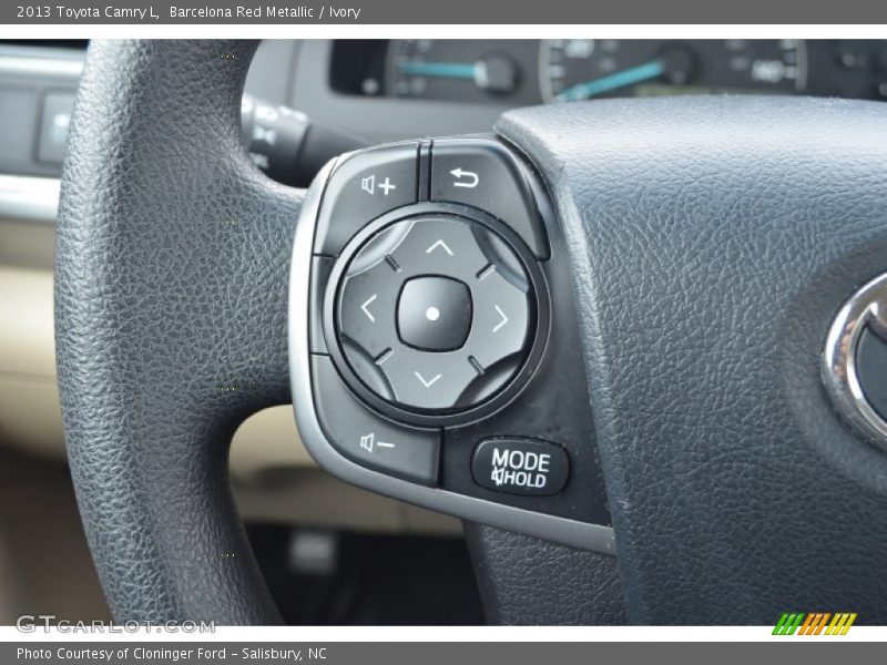 Barcelona Red Metallic / Ivory 2013 Toyota Camry L