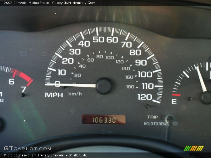 Galaxy Silver Metallic / Gray 2002 Chevrolet Malibu Sedan