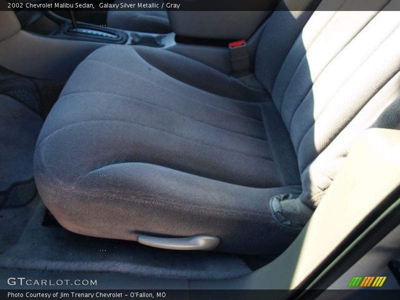 Galaxy Silver Metallic / Gray 2002 Chevrolet Malibu Sedan