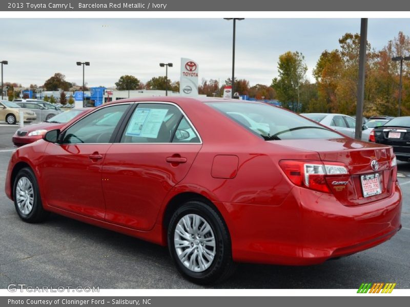 Barcelona Red Metallic / Ivory 2013 Toyota Camry L