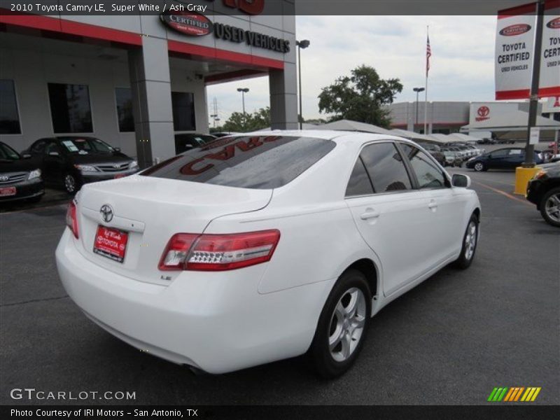 Super White / Ash Gray 2010 Toyota Camry LE
