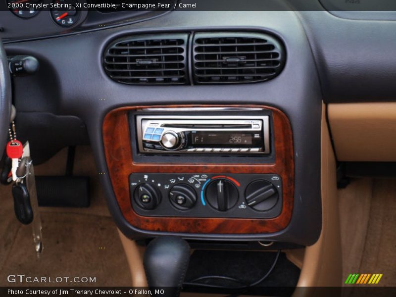 Champagne Pearl / Camel 2000 Chrysler Sebring JXi Convertible