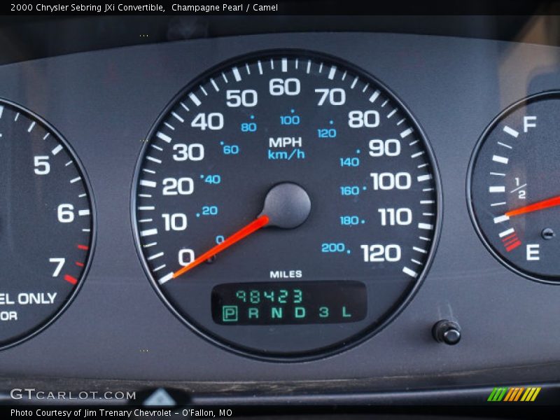 Champagne Pearl / Camel 2000 Chrysler Sebring JXi Convertible