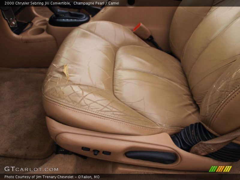 Champagne Pearl / Camel 2000 Chrysler Sebring JXi Convertible