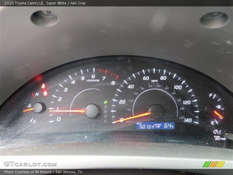 Super White / Ash Gray 2010 Toyota Camry LE