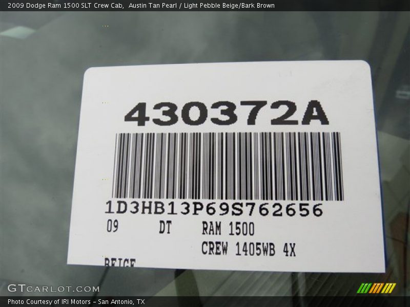 Austin Tan Pearl / Light Pebble Beige/Bark Brown 2009 Dodge Ram 1500 SLT Crew Cab