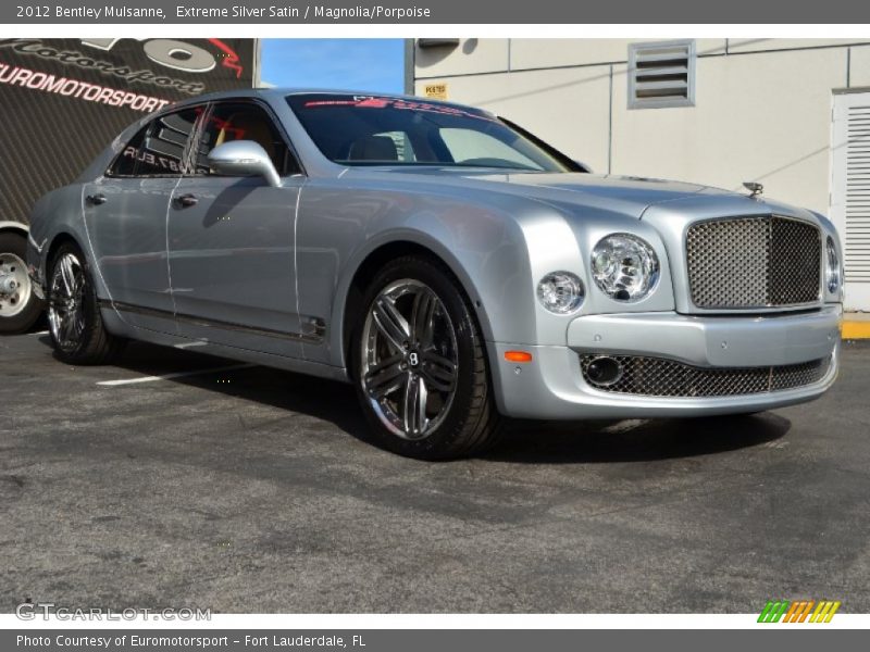 Extreme Silver Satin / Magnolia/Porpoise 2012 Bentley Mulsanne