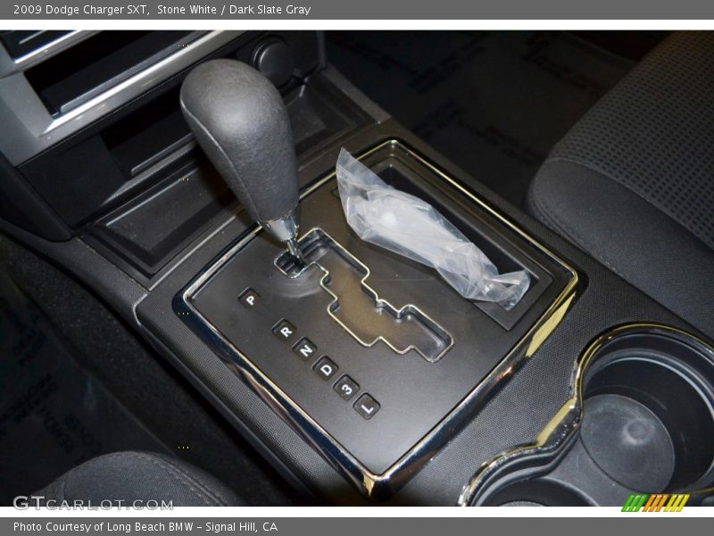 Stone White / Dark Slate Gray 2009 Dodge Charger SXT