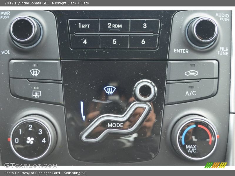 Midnight Black / Black 2012 Hyundai Sonata GLS