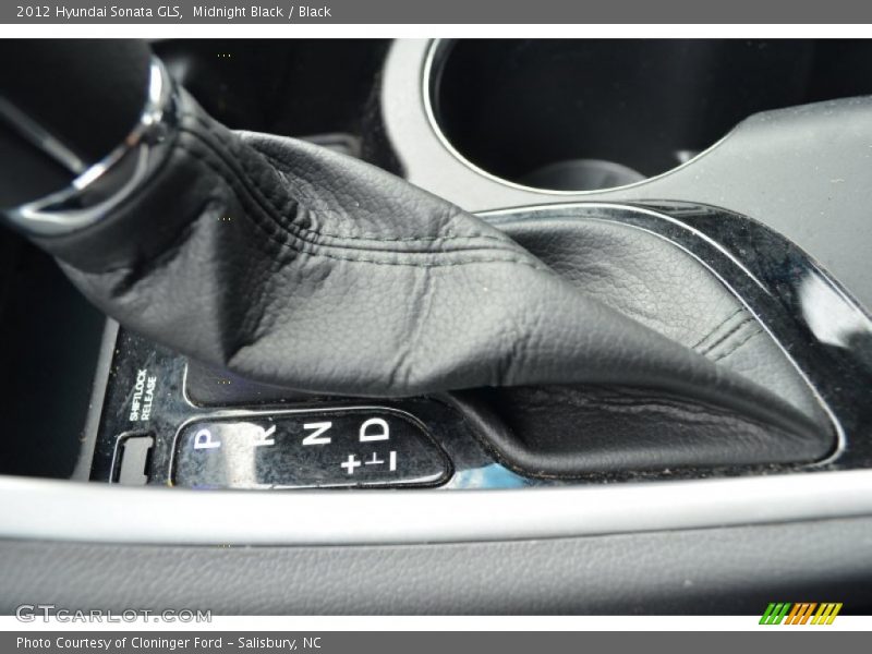 Midnight Black / Black 2012 Hyundai Sonata GLS