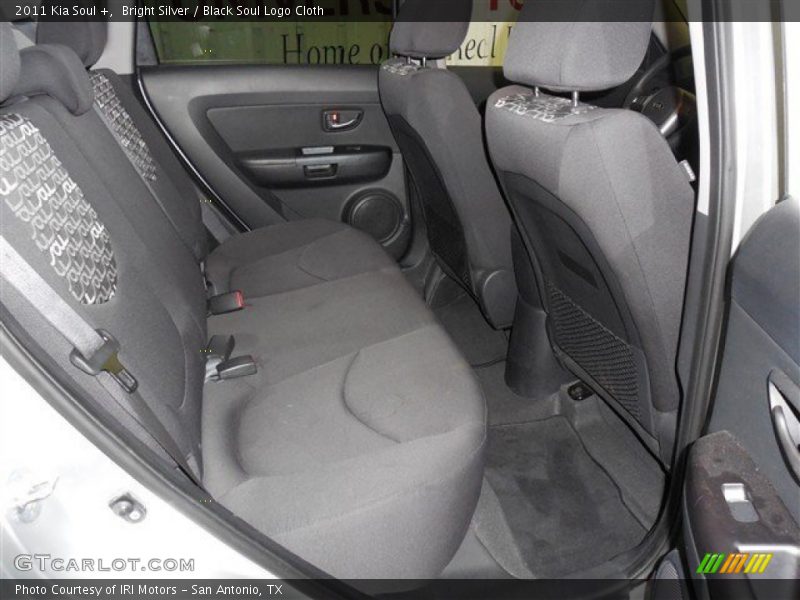 Bright Silver / Black Soul Logo Cloth 2011 Kia Soul +
