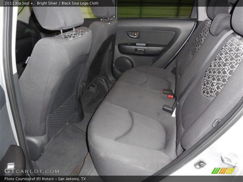 Bright Silver / Black Soul Logo Cloth 2011 Kia Soul +