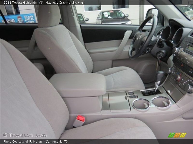 Magnetic Gray Metallic / Ash 2012 Toyota Highlander V6