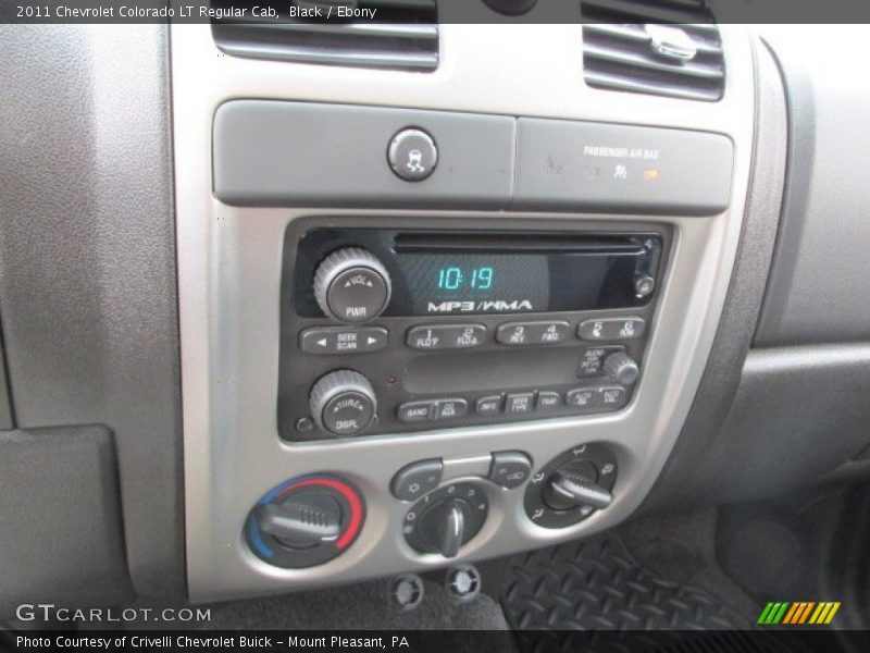 Controls of 2011 Colorado LT Regular Cab