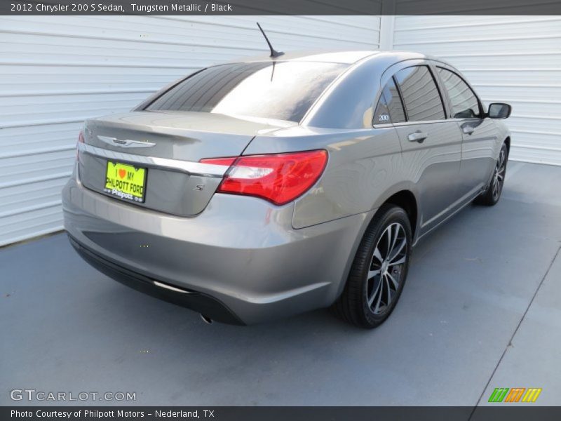 Tungsten Metallic / Black 2012 Chrysler 200 S Sedan