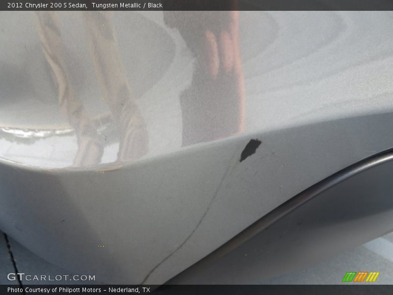 Tungsten Metallic / Black 2012 Chrysler 200 S Sedan