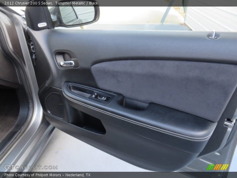 Tungsten Metallic / Black 2012 Chrysler 200 S Sedan
