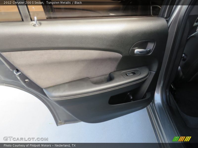 Tungsten Metallic / Black 2012 Chrysler 200 S Sedan