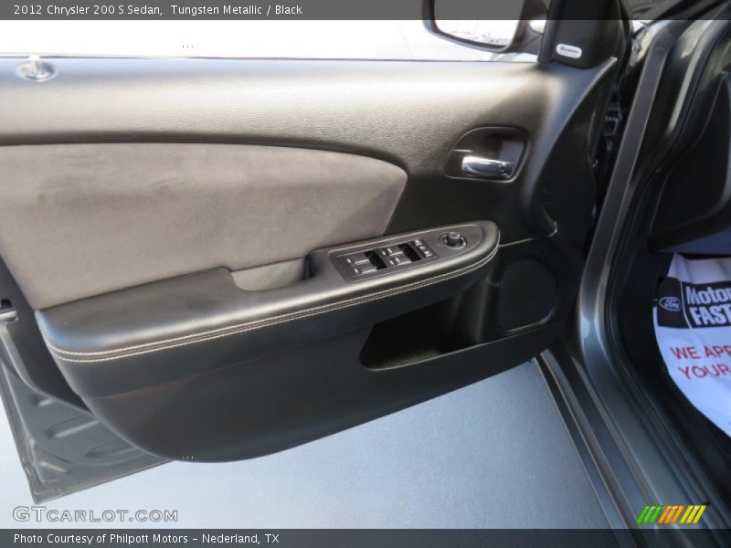 Tungsten Metallic / Black 2012 Chrysler 200 S Sedan