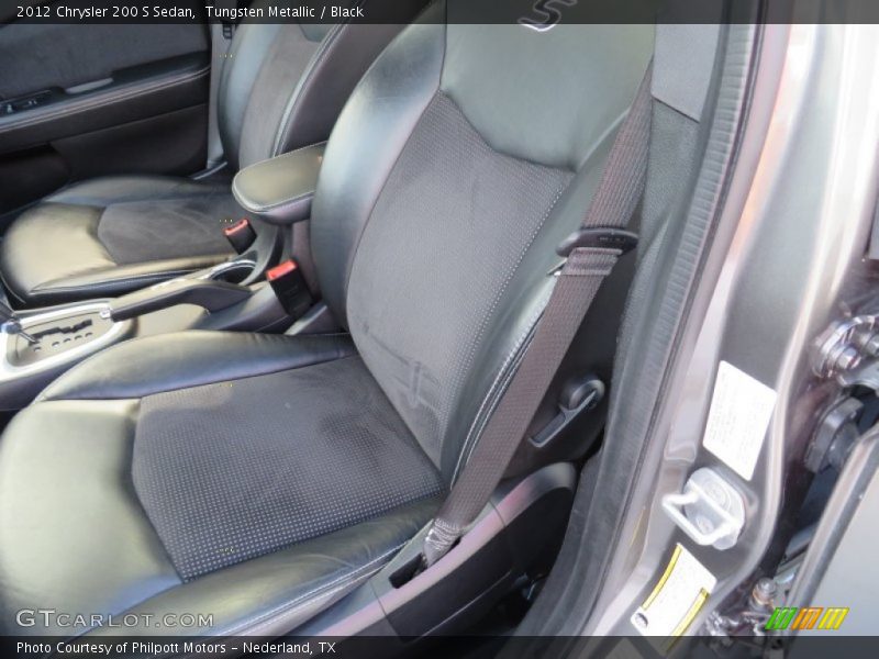 Tungsten Metallic / Black 2012 Chrysler 200 S Sedan