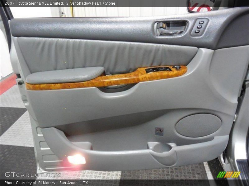 Silver Shadow Pearl / Stone 2007 Toyota Sienna XLE Limited