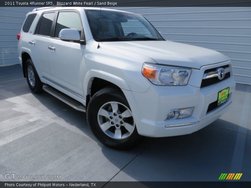 Blizzard White Pearl / Sand Beige 2011 Toyota 4Runner SR5