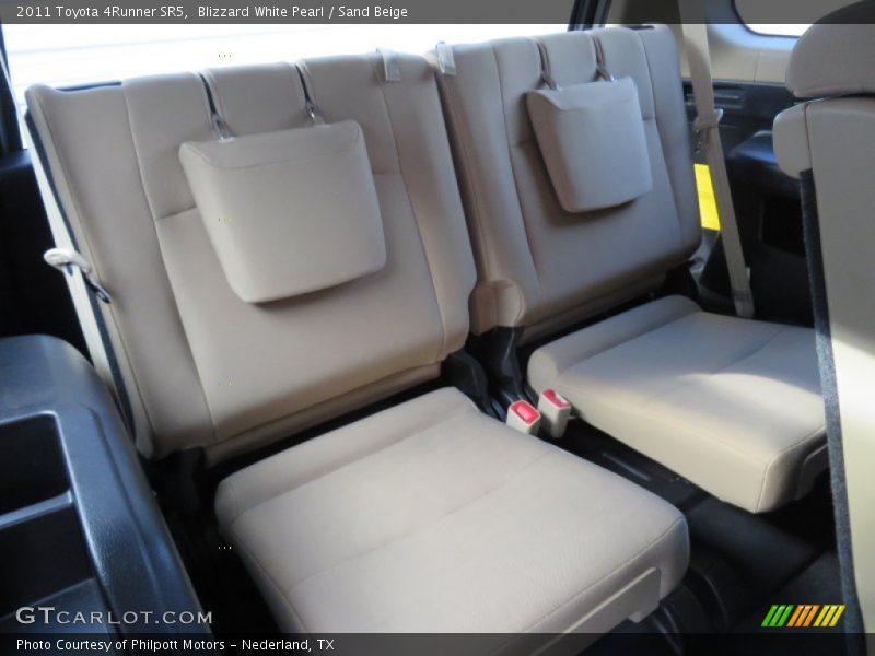 Blizzard White Pearl / Sand Beige 2011 Toyota 4Runner SR5