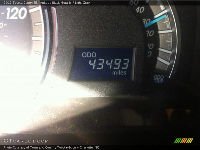 Attitude Black Metallic / Light Gray 2012 Toyota Camry SE