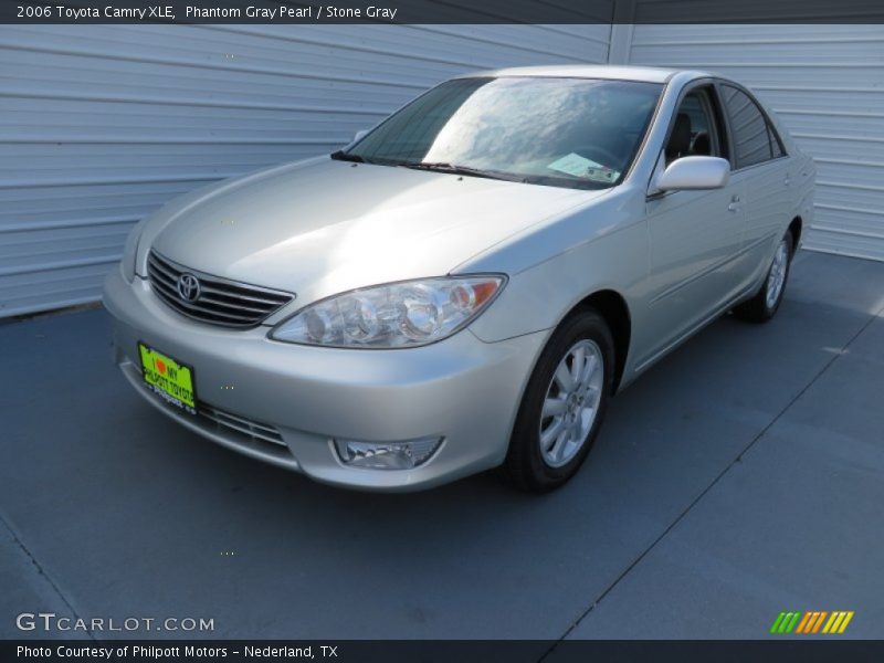 Phantom Gray Pearl / Stone Gray 2006 Toyota Camry XLE