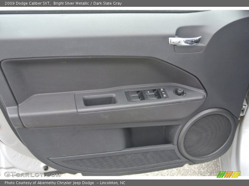 Bright Silver Metallic / Dark Slate Gray 2009 Dodge Caliber SXT